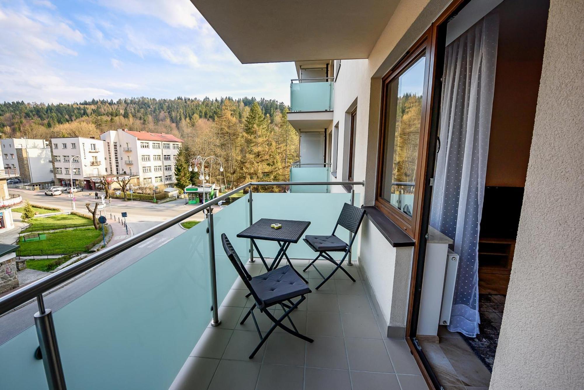 Apartamenty Sun & Snow Zielony Zdroj Krynica Exterior foto